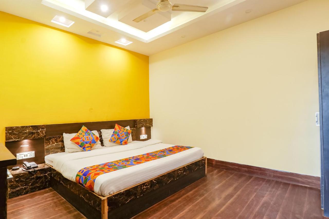Hotel Ambika Dx Gwalior Exterior photo