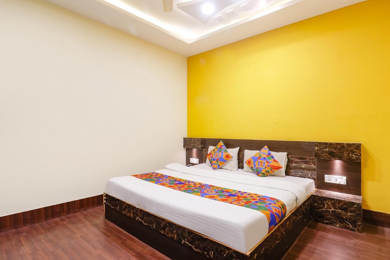 Hotel Ambika Dx Gwalior Exterior photo