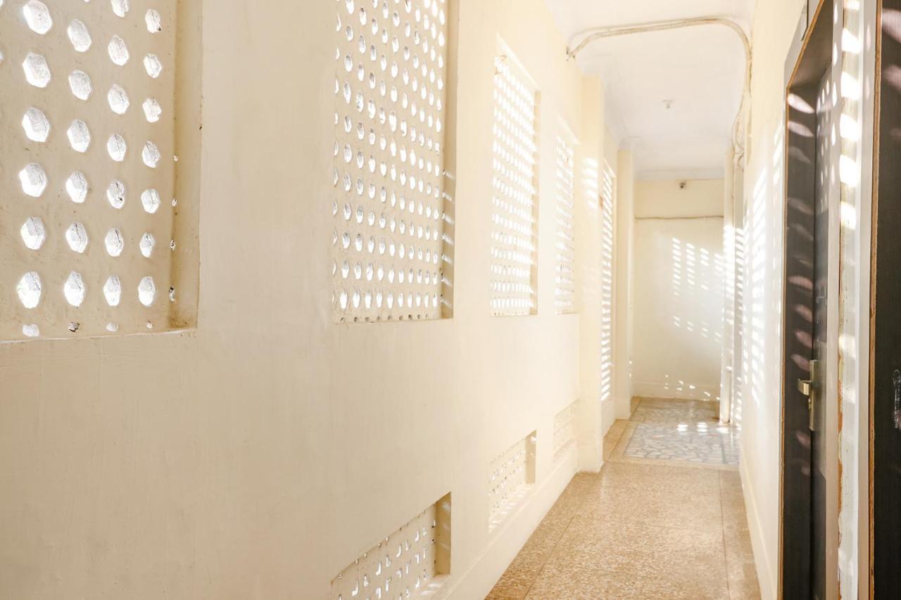 Hotel Ambika Dx Gwalior Exterior photo