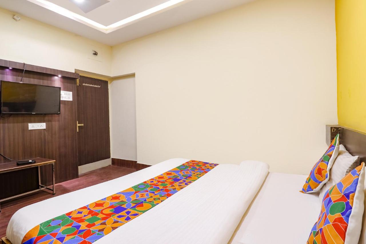 Hotel Ambika Dx Gwalior Exterior photo